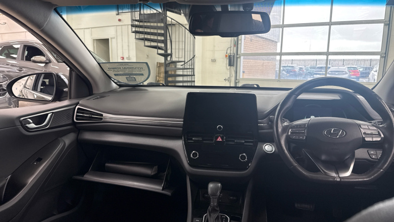 Hyundai IONIQ 1.6 GDi Hybrid Premium SE 5dr DCT Hybrid Hatchback